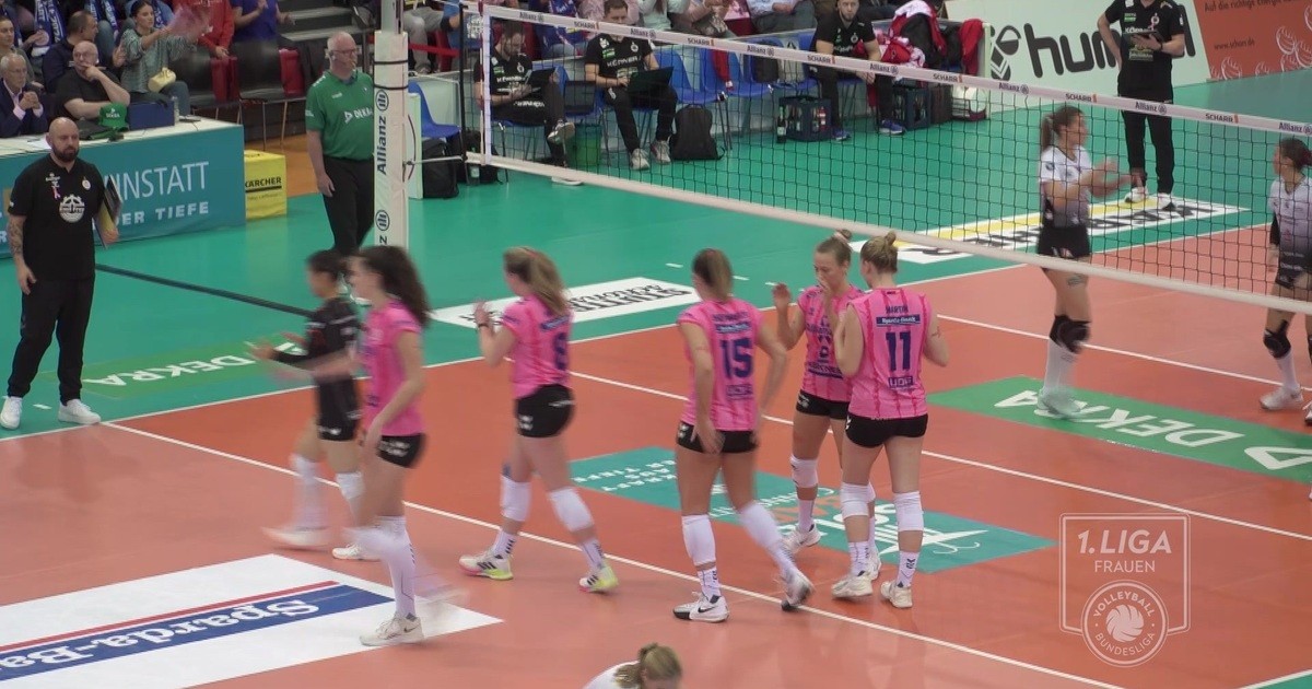 Pretty in Pink-Volleyballerinnen vom Allianz MTV fallen nicht nur durch ...