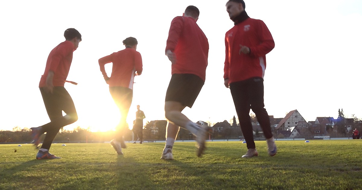 Regional league clash in Aspach. Village club hosts Stuttgarter Kickers