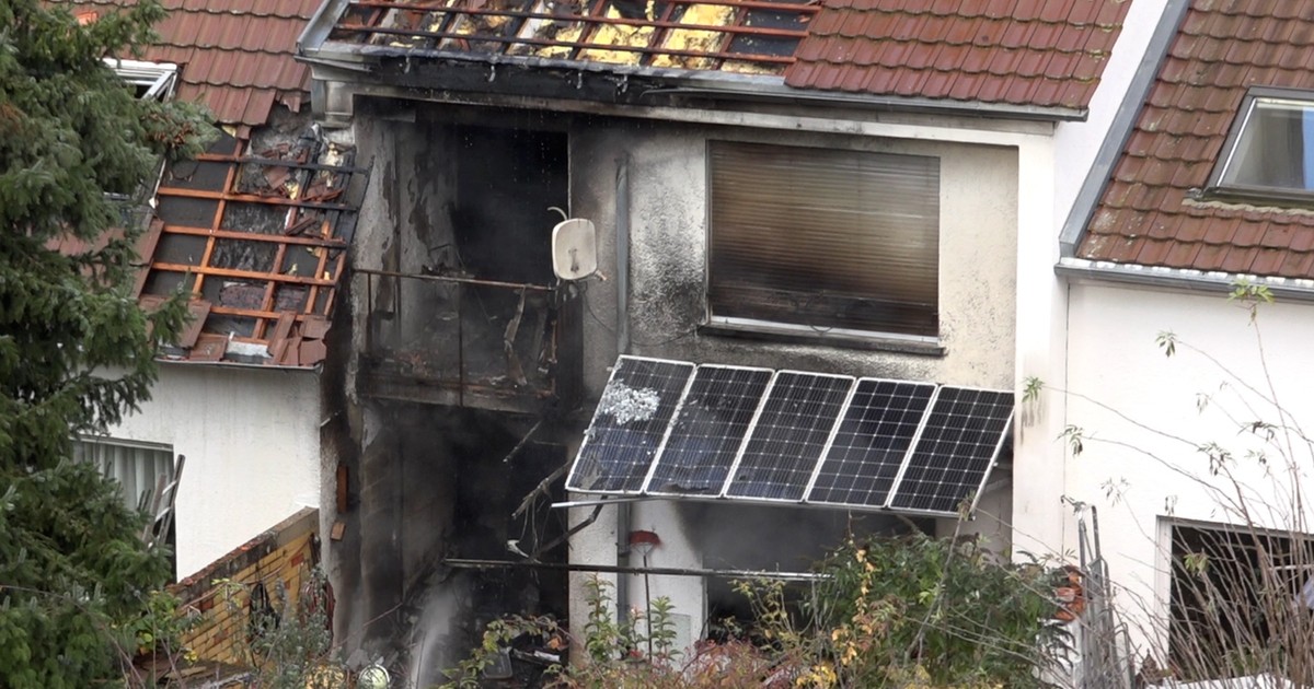 Explosions during house fire – two people injured and cat rescued